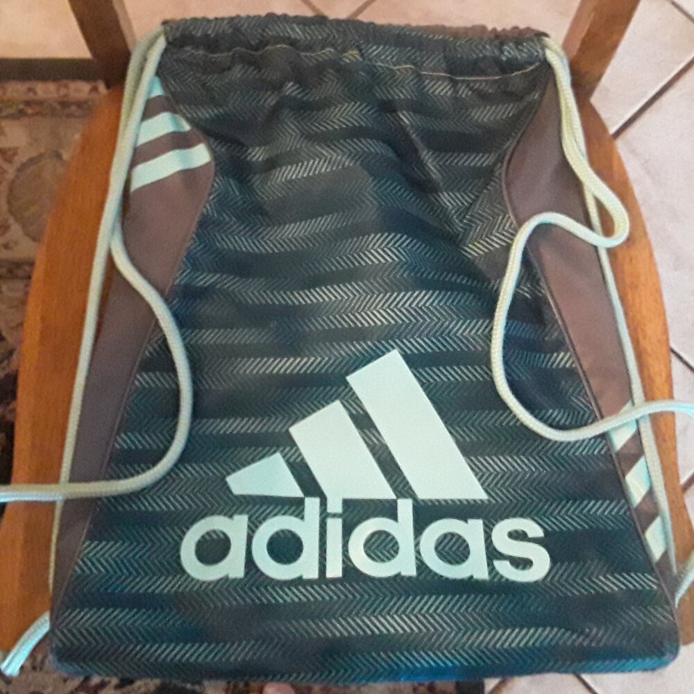 Adidas drawstring bag, great condition, light/dark turquoise and dark gray